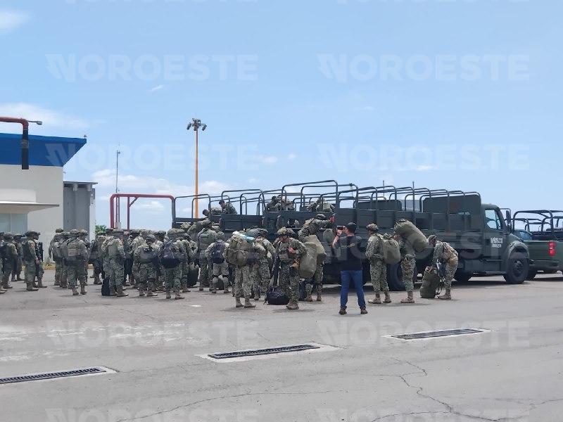 $!Llegan 300 militares más a Mazatlán ante repunte de violencia y más de 70 asesinatos