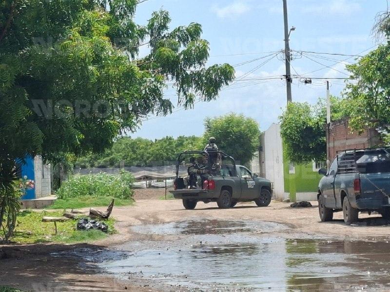 $!Encuentran asesinado a un hombre en El Walamo, al sur de Mazatlán; estaba degollado y con disparos
