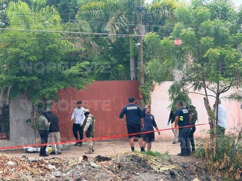 $!Hallan cuerpo en avanzado estado de descomposición dentro de canal de riego en Villa Juárez, Navolato