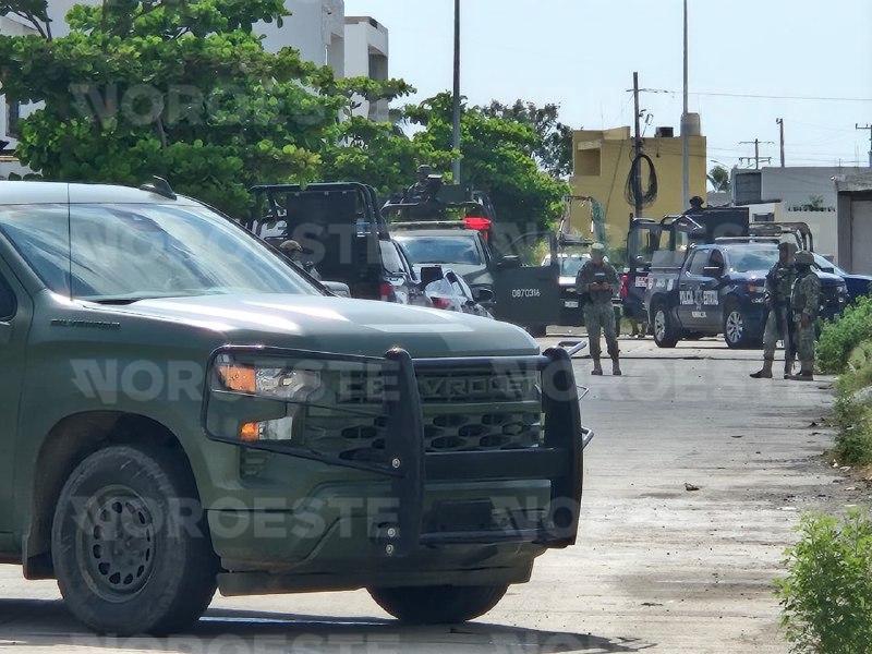 $!Detienen a tres en Portomolino, en Mazatlán, tras reporte de detonaciones