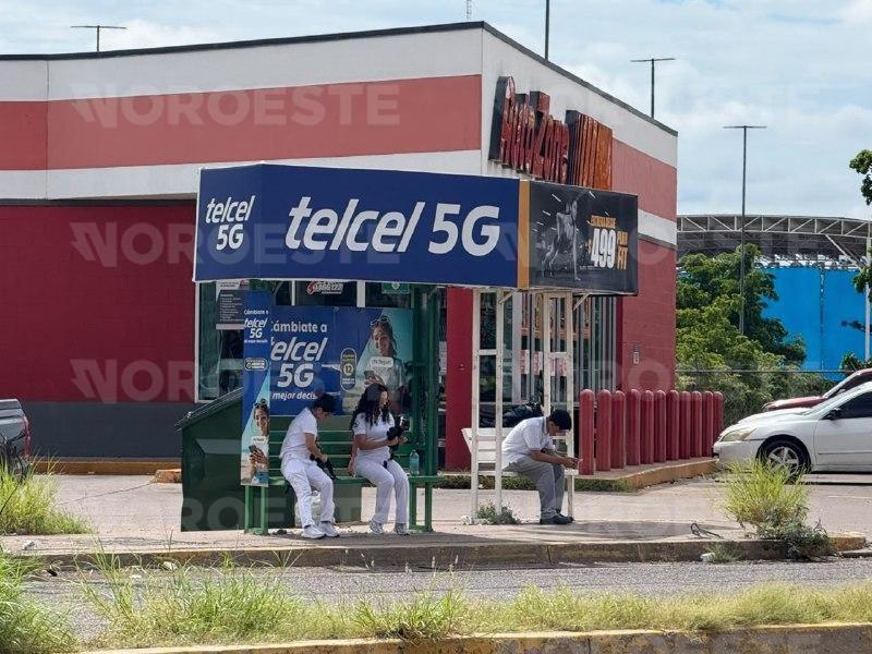 $!Les niegan refugio a estudiantes de la UAS durante balacera en el Tres Ríos, en Culiacán