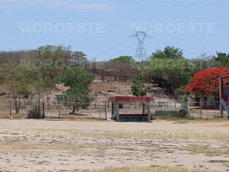 $!Ataque armado contra la Guardia Nacional desata persecución en El Vainillo, Mazatlán; hay un detenido