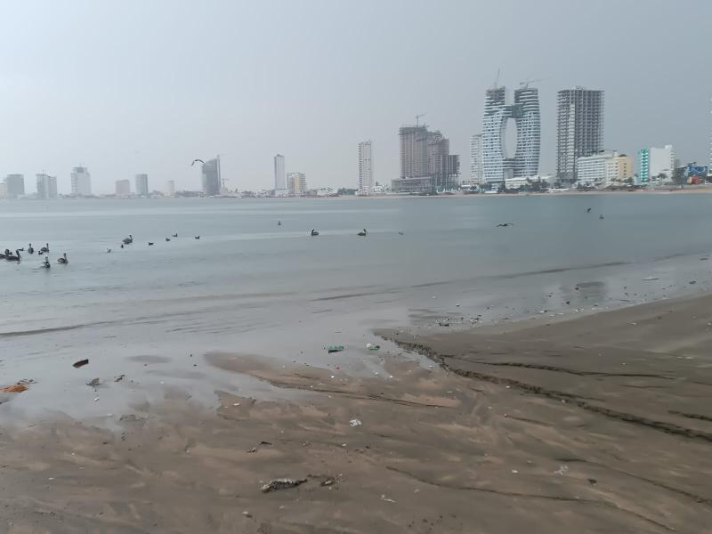 $!Cae lluvia matutina este sábado en Mazatlán