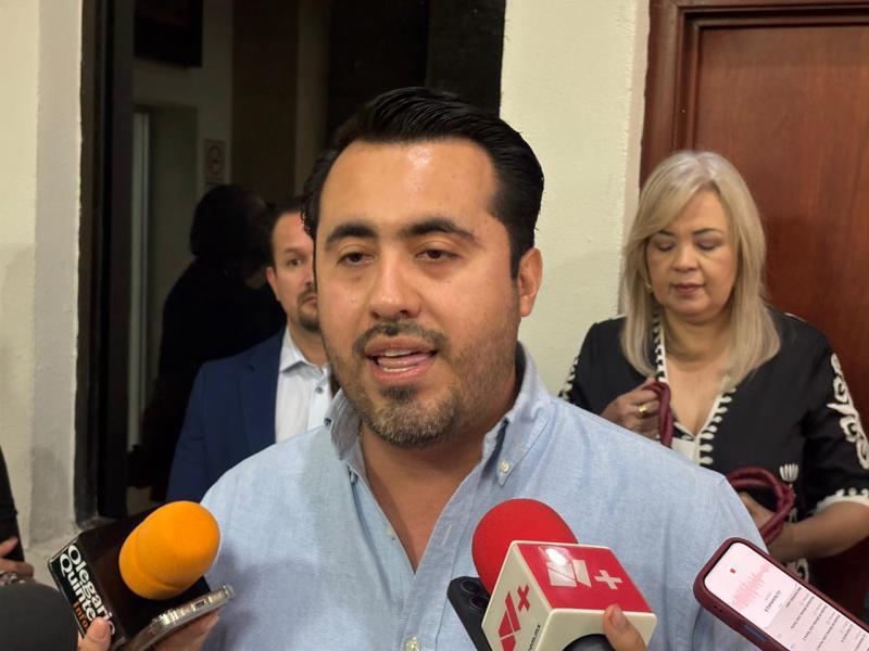 $!Presentan empresarios iniciativa para que víctimas de robo de autos no paguen recuperación en Sinaloa