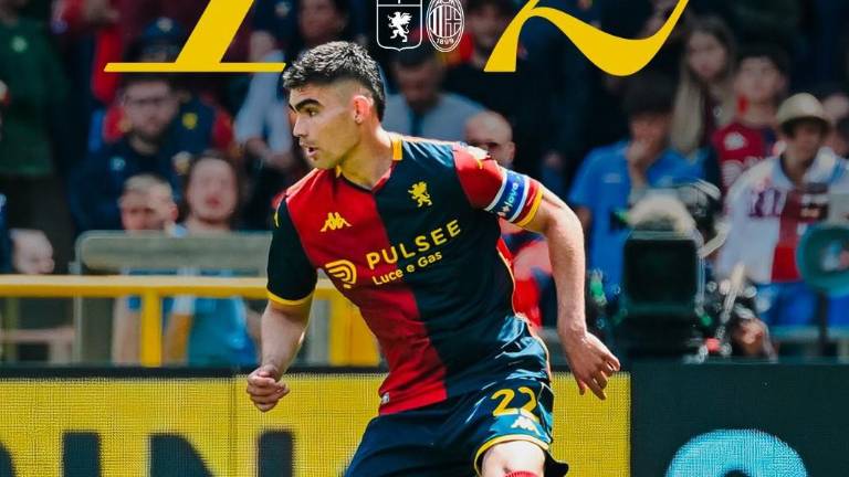 Johan Vásquez descuenta por el Genoa.