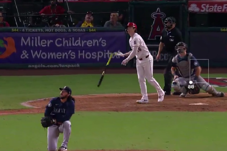 Palazo de Moniak asesta a sinaloense Andrés Muñoz su sexta derrota