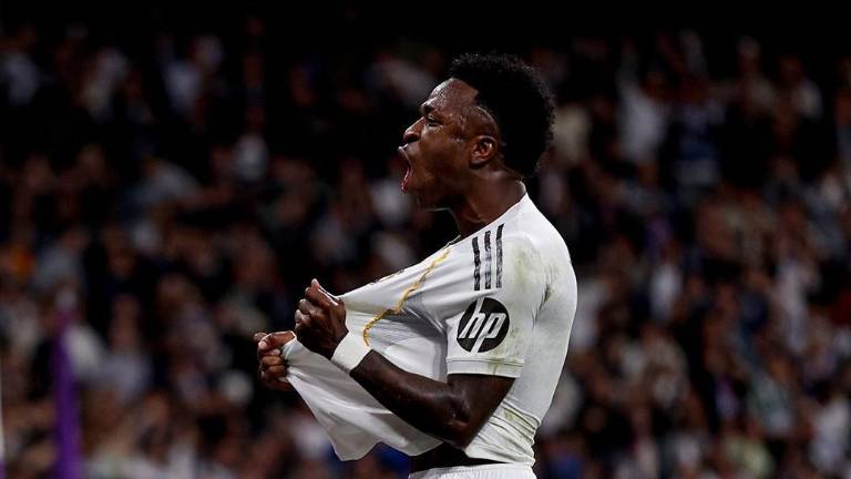 Vinícius Jr. marca doblete.