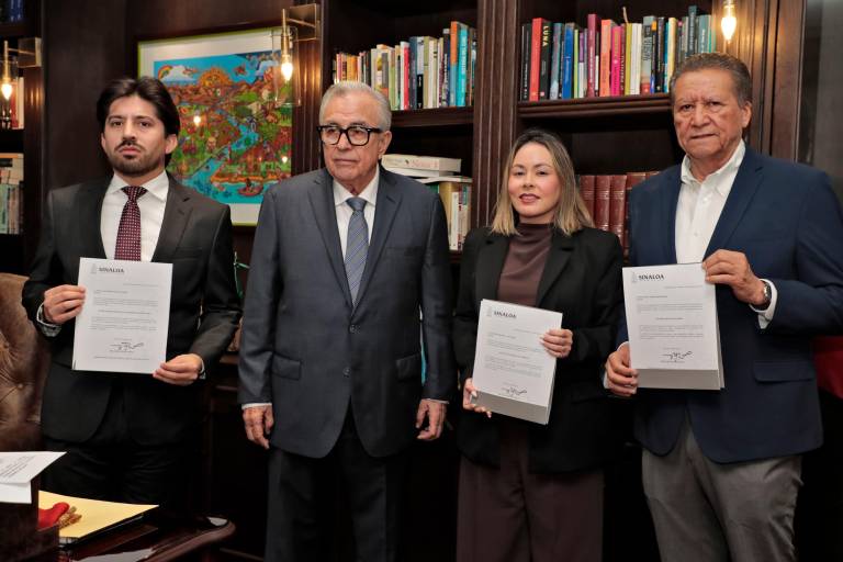 Rocha Moya designa a nuevos titulares en Secretaría General de Gobierno, Economía y Sebides
