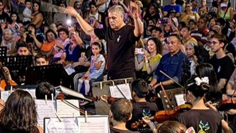 Orquesta Sinfónica y Coro Infantil Paseo del Centenario.