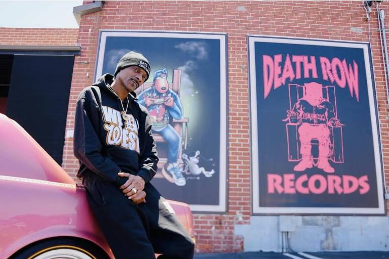 Será una vez más Snoop Dogg comentarista deportivo