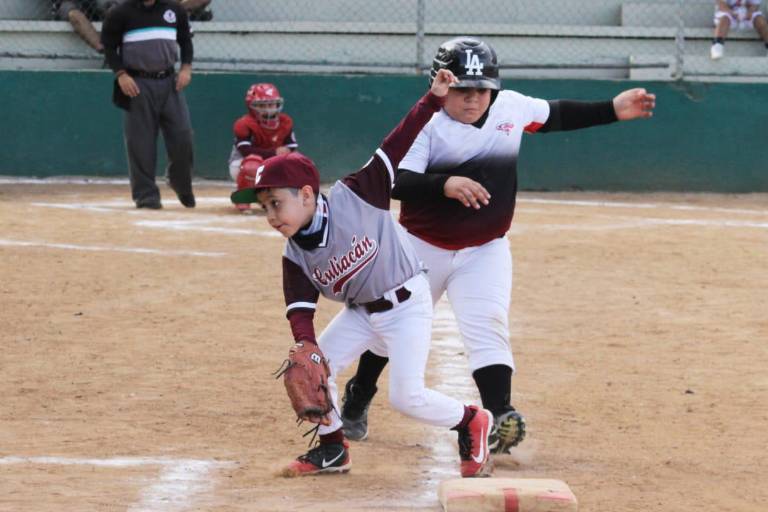 Arranca con pasión el Mazatlán Baseball Tournament 2021