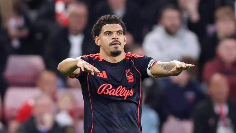 El Nottingham extiende su racha a seis partidos sin perder.