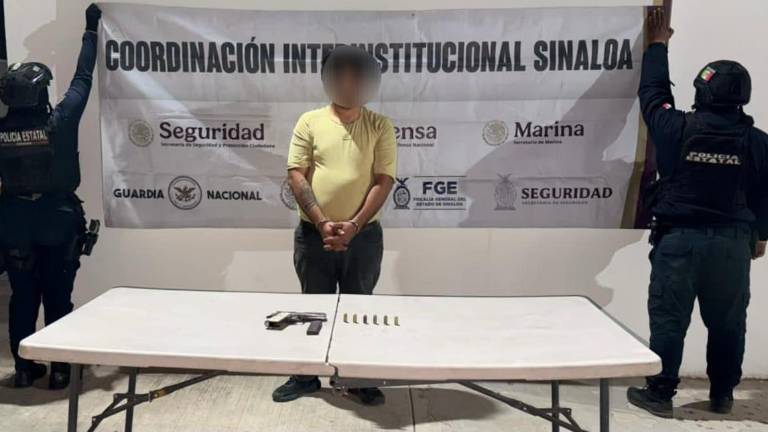 Policías estatales detuvieron a un hombre armado en la colonia Cuauhtémoc.