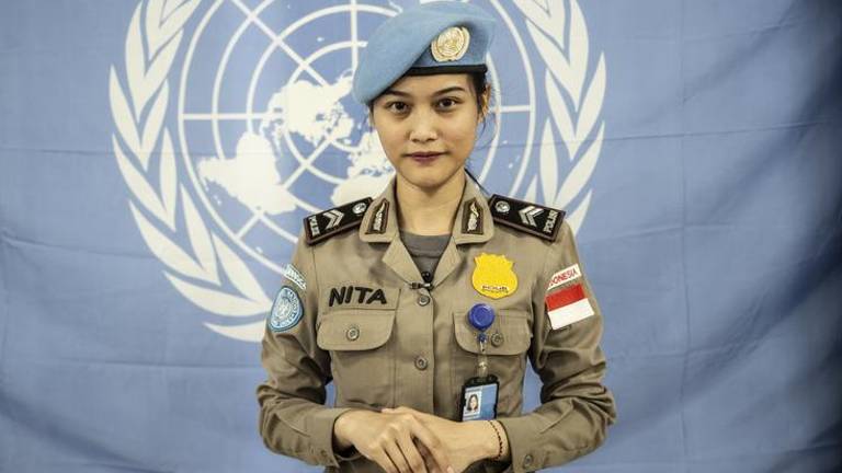 Renita Rismayanti, de Indonesia.