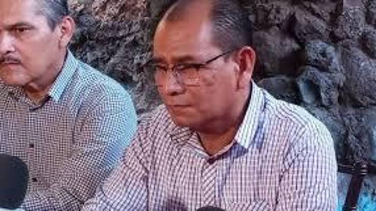 Francisco Javier Villarreal, presidente de la Federación de Colegios y Asociaciones de Abogados de Sinaloa, acusó al Gobierno estatal de restar importancia a la inseguridad en la región.