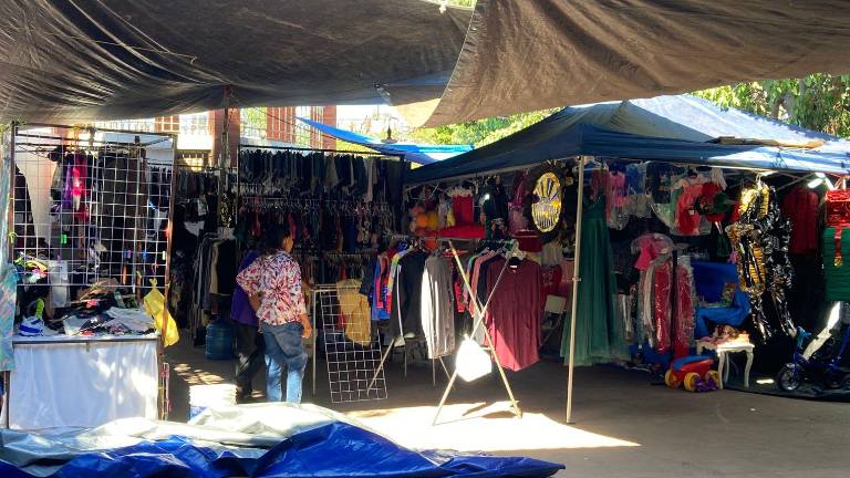 Tras la Navidad, las ventas volvieron a caer en más de un 70% en el Tianguis de la Juárez debido a la poca afluencia de personas.
