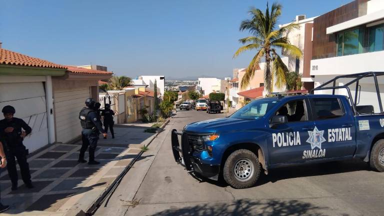 Los hechos se reportaron alrededor de las 11:30 horas, por la calle Liberalismo, en la colonia República Mexicana.