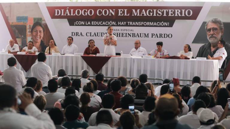 Sindicatos de maestros y petroleros se alinean con Sheinbaum en Campeche
