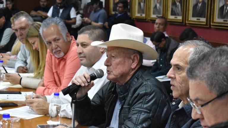 Denuncia Alcalde de Angostura que agentes federales extorsionan mediante retenes en Sinaloa