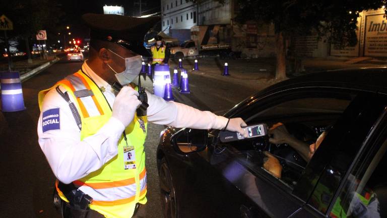 En Mazatlán fueron aplicados 112 exámenes de alcoholímetro.