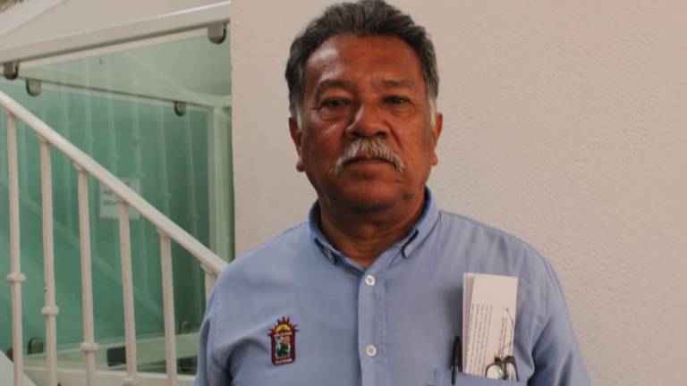 El Señor Gusmaro López Chávez trabaja en el Ayuntamiento de Culiacán desde enero de 1999.
