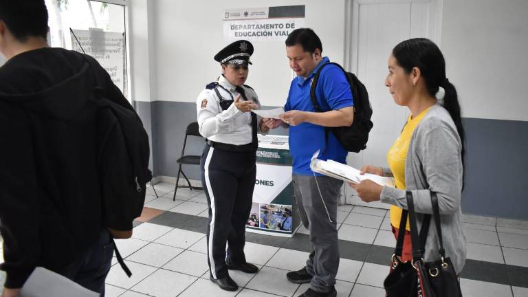 El servicio puede pagarse en efectivo o a crédito en todas las oficinas de recaudación y módulos.