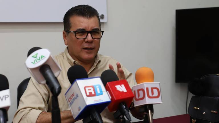 El Alcalde de Mazatlán adelantó que se destinará recurso para la donación de alrededor de 10 mil lentes gratuitos.