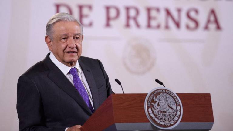 López Obrador critica iniciativa de paz de Iglesia católica