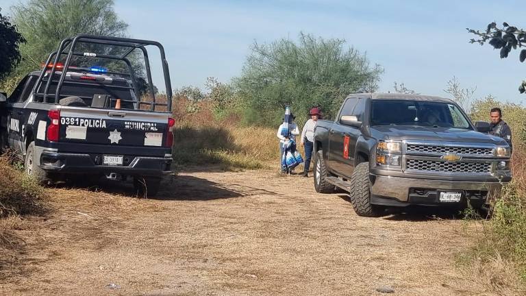 El hallazgo fue realizado por el colectivo Sabuesos Guerreras cerca de Álamo Grande de Culiacán.