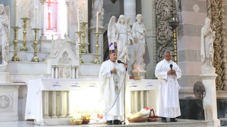 Anuncia Obispo que hay plan favorable para remodelar Catedral de Mazatlán