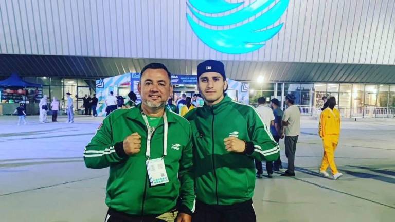 Sinaloense Marco Verde se presenta en Mundial de Boxeo ante anfitrión
