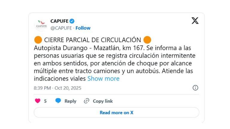 Colisionan tres tráileres y un autobús en la autopista Durango-Mazatlán