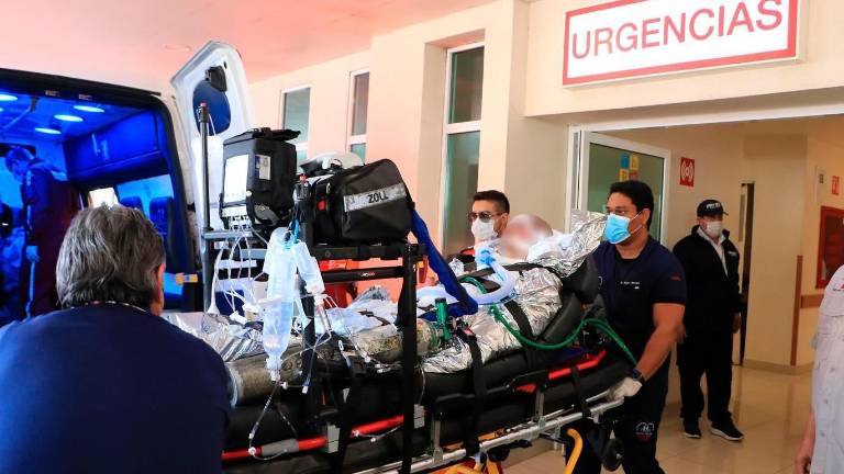 La adolescente de 14 años de edad fue trasladada en ambulancia aérea al Hospital para Niños Shriners de Sacramento, California.