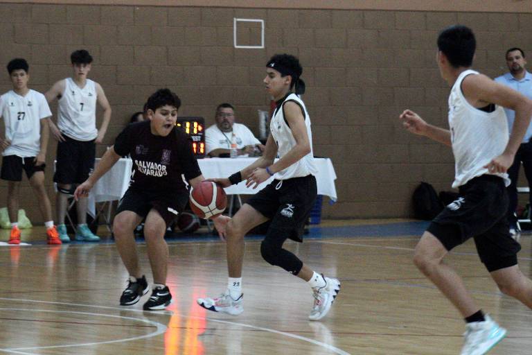 Mazatlán marcha invicto en basquetbol 5x5 con la categoría 2007-2008