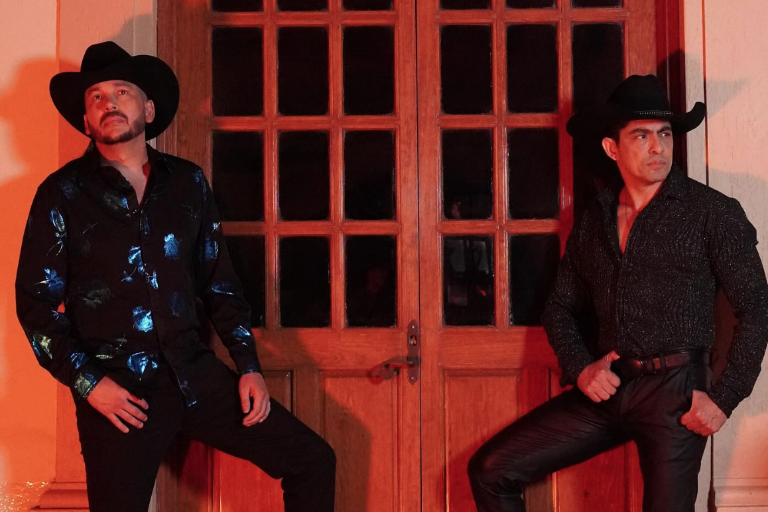 Lanzan Víctor García y Luis Ángel ‘El Flaco’ la nueva versión de ‘Mi funeral’