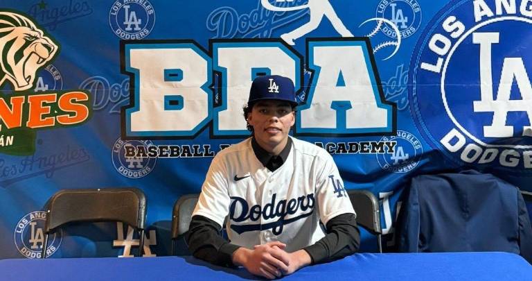 Christian Muñiz tiene la enorme oportunidad de mostrar su brazo.