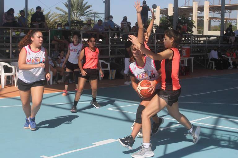 Libasin 08 vence a Colegio Rex en la última jornada regular de la Copa de Baloncesto Mazatlán-Venados 2021