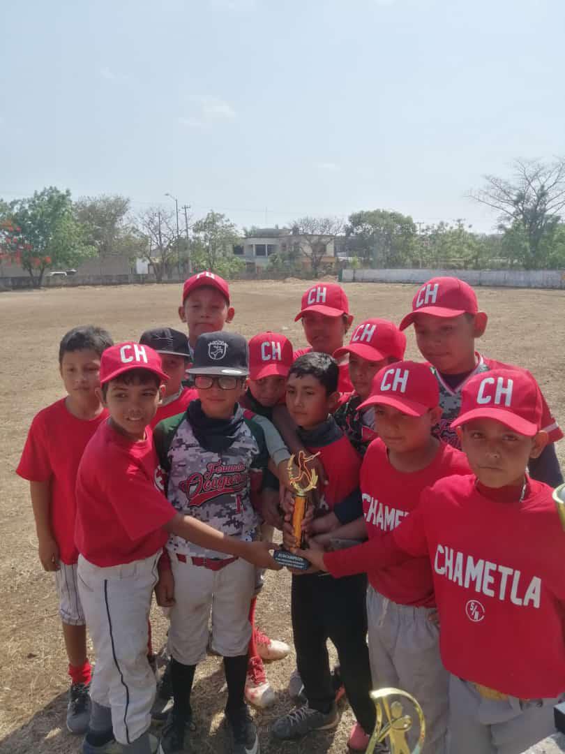 $!Tiburoncitos de Chametla