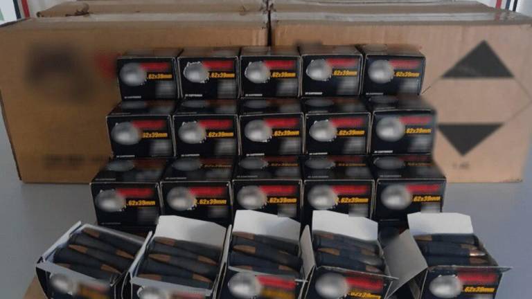 Municiones decomisadas en aduanas.