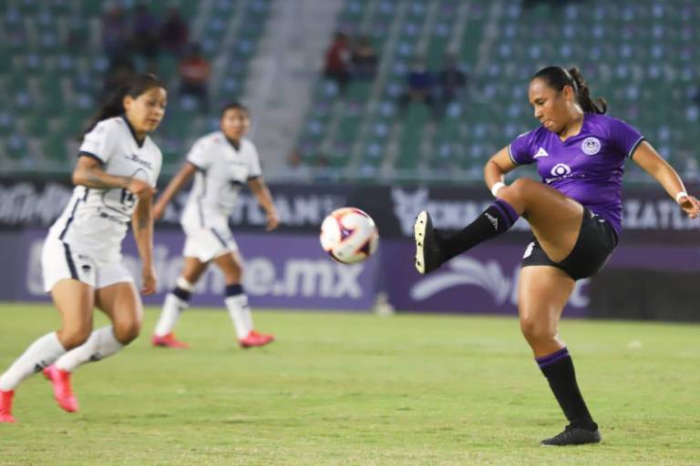 Mazatlán FC Femenil divide unidades en ‘El Kraken’