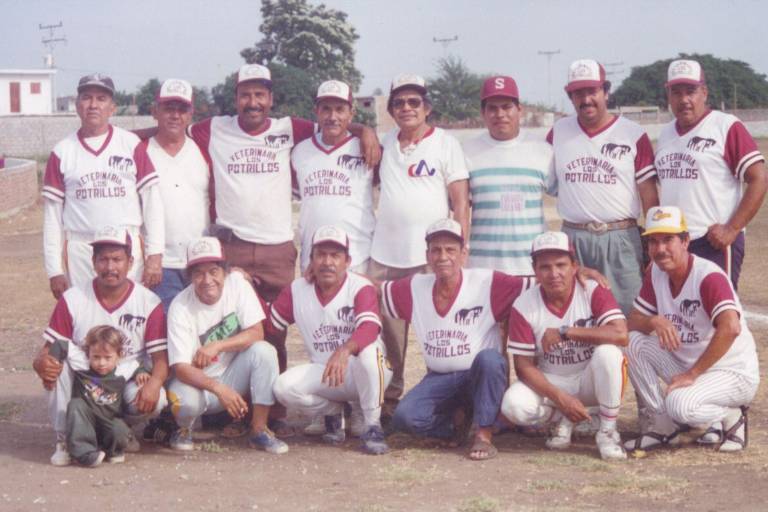 Gilberto Cárdenas Álvarez, una vida dedicada a la familia y al beisbol