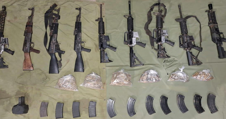 El armamento quedó a disposición de la Fiscalía General de la República para las investigaciones correspondientes.