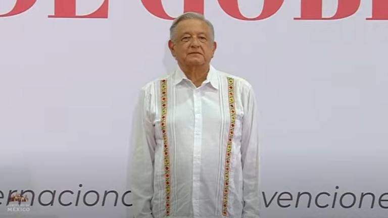 El Presidente Andrés Manuel López Obrador también aprovechó su Quinto Informe de Gobierno para defender los contenidos de los nuevos libros de texto gratuitos de la SEP.