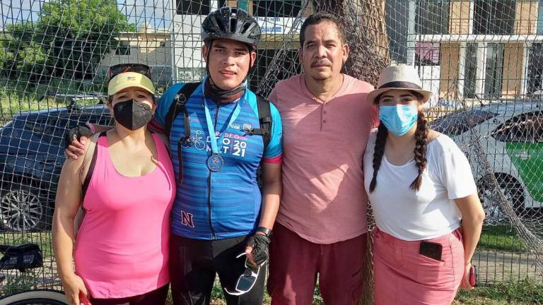 Pedalistas cumplen con el reto del Paseo Durango-Mazatlán