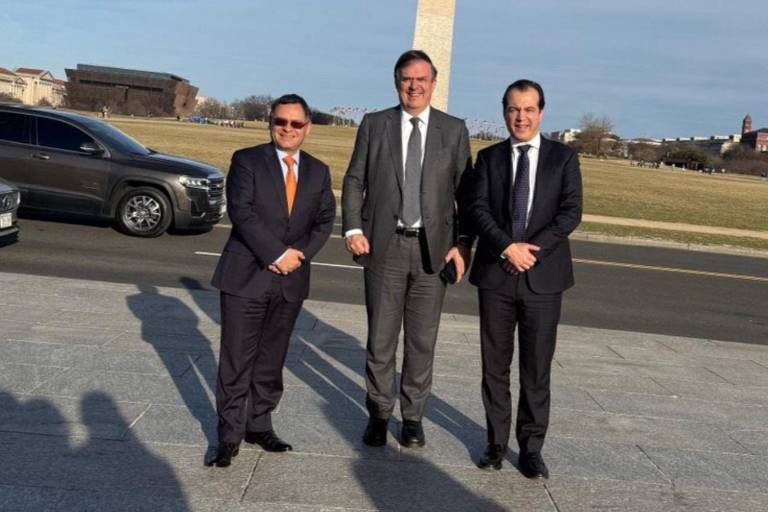 Trump sube al 50%, aranceles en acero y aluminio a Canadá; para México entrarían en vigor mañana