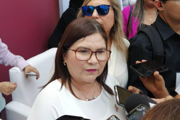 Pese a que Rocha Moya la llamó ‘corcholata estatal’, Imelda Castro descarta aspirar a la Gubernatura de Sinaloa