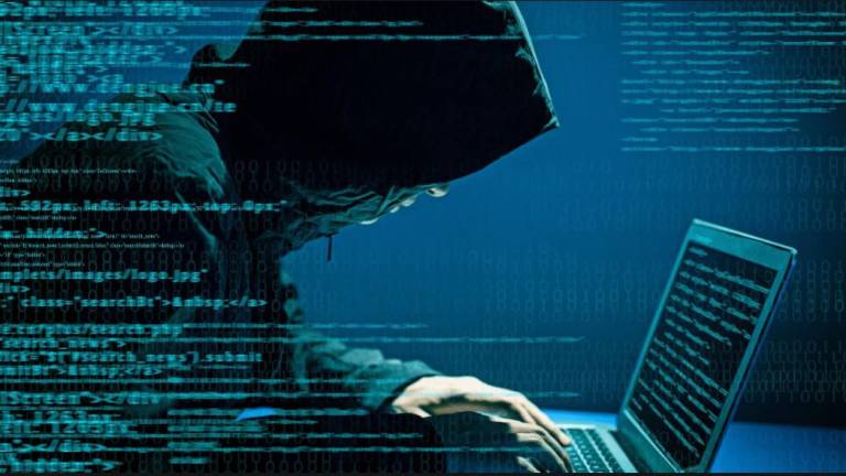 Empresa investiga ataque cibernético a miles de compañías en EU