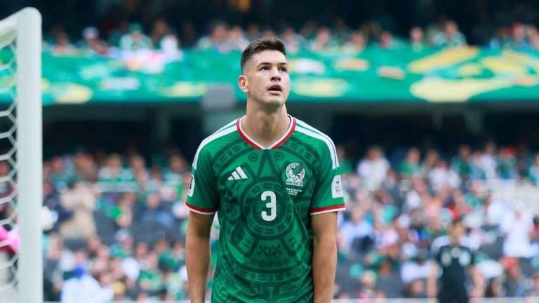 César Montes no será parte de la Selección Mexicana esta Fecha FIFA.