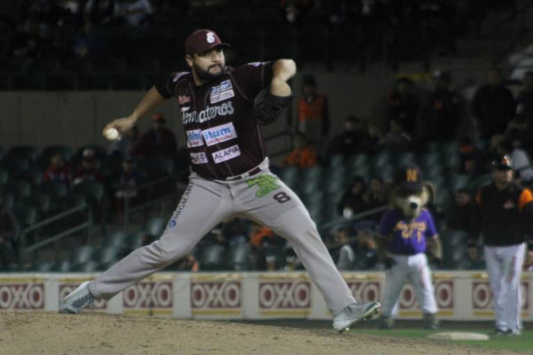 Lanzadores de Tomateros de Culiacán se reparten victorias en la misma doble cartera de LMB
