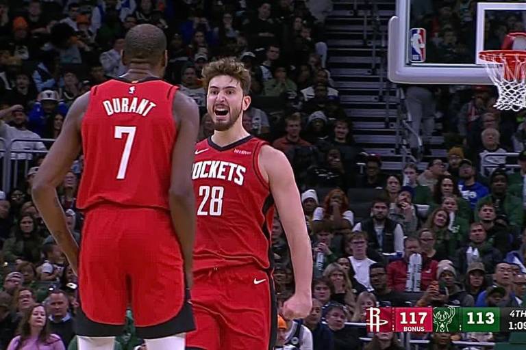 Houston Rockets remontan y vencen 122-115 a Milwaukee pese a los 37 puntos de Giannis